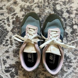 New balance 237 sneakers!